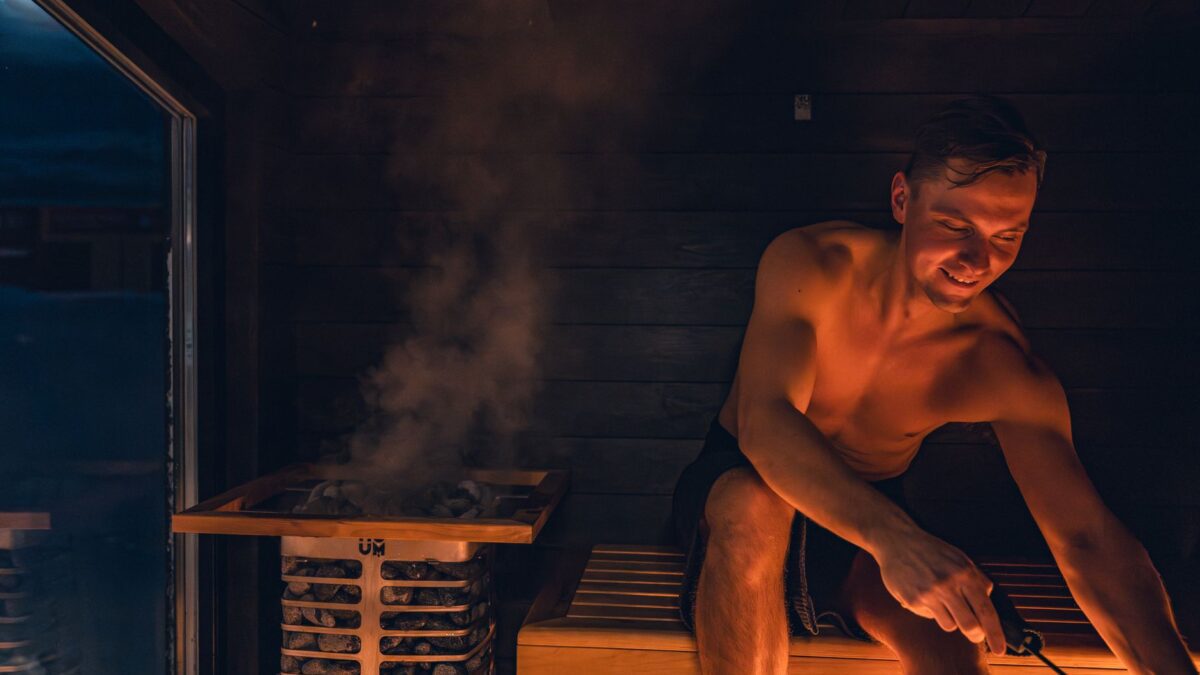 Sauna im Herbst: Diese Vorteile bringt der Schwitzgang