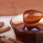 Superfoods für den Alltag: Welche Zutaten Du in Deinen Tee integrieren solltest 48 honey 2542952 1280