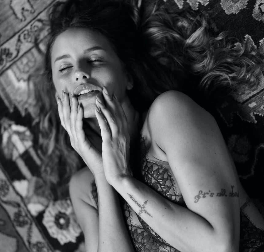 pexels photo 5044152.jpegautocompresscstinysrgbdpr2h650w940dldosya